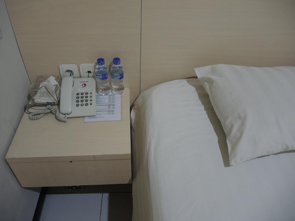 Swk 95 ホテル スラバヤ 部屋 写真